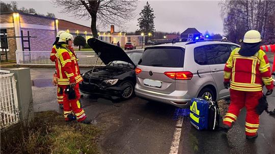 Bei einem Unfall am Ortsausgang von Langelsheim wurde am Montagnachmittag ein 61-Jähriger leicht verletzt.