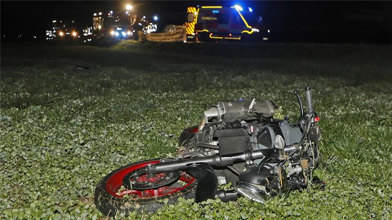 Verkehrsunfall auf der L515 bei Bredelem: Motorradfahrer stirbt Bei einem schweren Verkehrsunfall auf der L515 zwischen Bredelem und Kunigunde ist am Freitagabend ein 52-jähriger Motorradfahrer getötet worden.