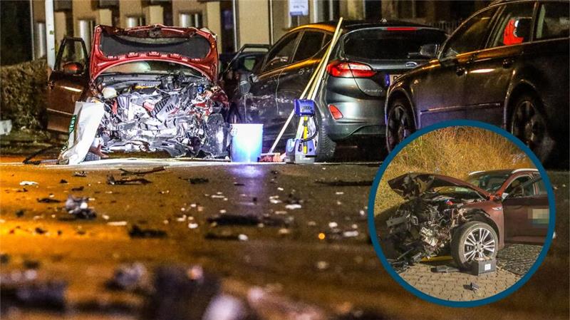 Beide Fahrzeuge erlitten durch den Zusammenstoß einen Totalschaden.