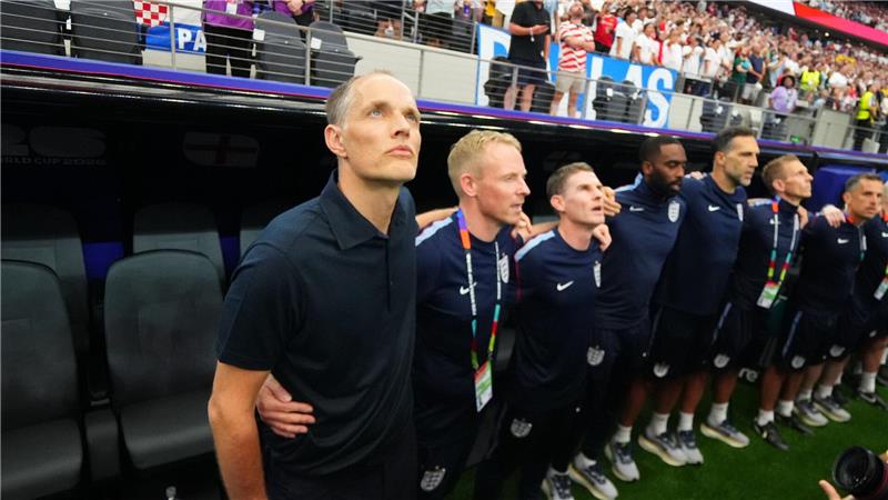 Beim Abspielen der Nationalhymne hatte Tuchel ein Problem.