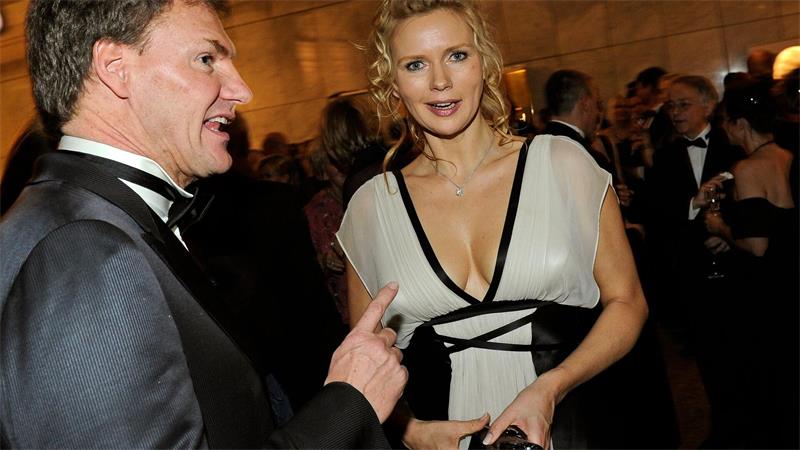 Beim Bundespresseball im Jahr 2009 hatte das Paar einen seiner ersten öffentlichen gemeinsamen Auftritte. (Archivbild)
