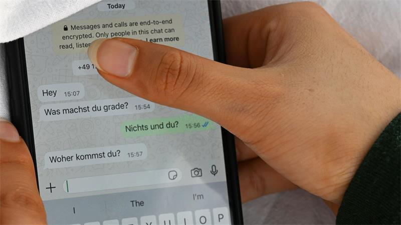 Beim Cybergrooming manipulieren Täter gezielt Kinder und Jugendliche (Archivbild).