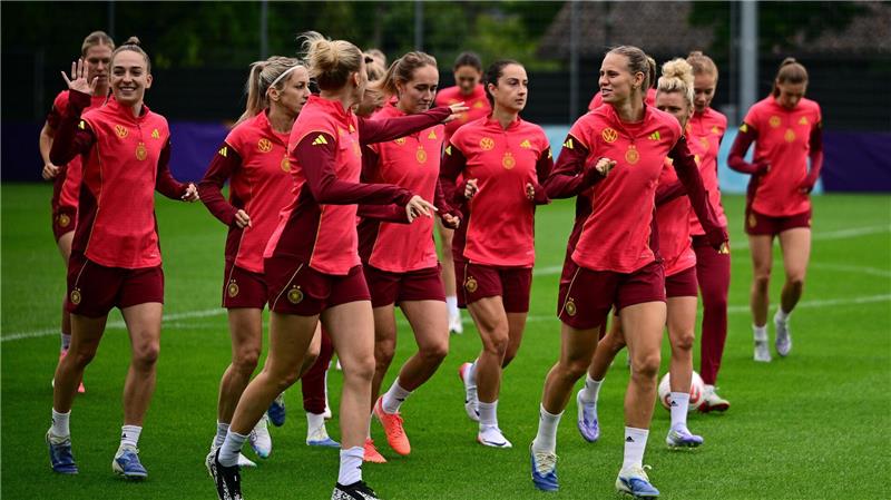 Nächstes Personalpuzzle für Wück und die Fußballerinnen Beim DFB-Team herrscht vor dem Halbfinale gute Laune.