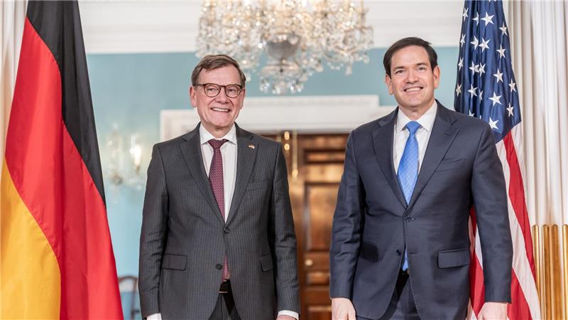 Beim Gespräch von Außenminister Johann Wadephul (l., CDU) mit seinem US-Kollegen Marco Rubio geht es auch um die Drohungen von US-Präsident Donald Trump gegen Grönland.