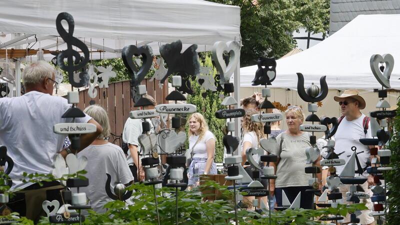 Viel Gesprächsstoff beim Goslarer Kunsthandwerkermarkt Beim Kunsthandwerkermarkt gibt es viel zu entdecken.