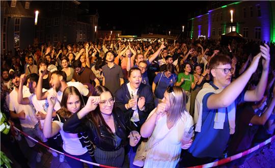 Stadtfest Clausthal-Zellerfeld steigt vom 20. bis 22. Juni Beim Stadtfest 2024 herrscht Partystimmung auf dem Marktkirchenplatz.