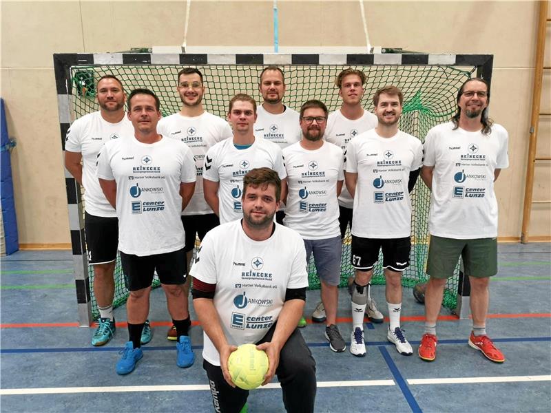 Beim Training am Mittwochabend sind nicht alle Spieler anwesend, um für das Mannschaftsfoto zu posieren. Foto: Privat
