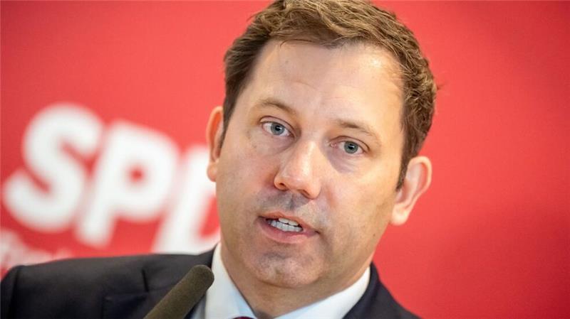 Kritik an Unionsanfrage zu Neutralität von Organisationen Beim neuen SPD-Fraktionschef stößt die parlamentarische Anfrage der Union auf Unverständnis.