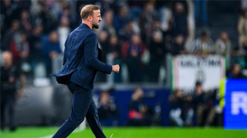 Bejubelte Stuttgarts ersten Sieg in dieser Champions-League-Saison: Trainer Sebastian Hoeneß.