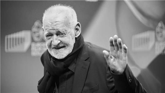 Bela Tarr war 2023 bei der Verleihung des Europäischen Filmpreises in Berlin.