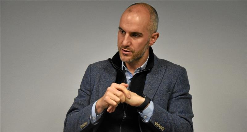 Belit Onay (Grüne) ist gebürtiger Goslarer und Oberbürgermeister von Hannover. Der Jurist und frühere Landtagsabgeordnete ist 42 Jahre alt, verheiratet und hat zwei Kinder. Foto: Sowa