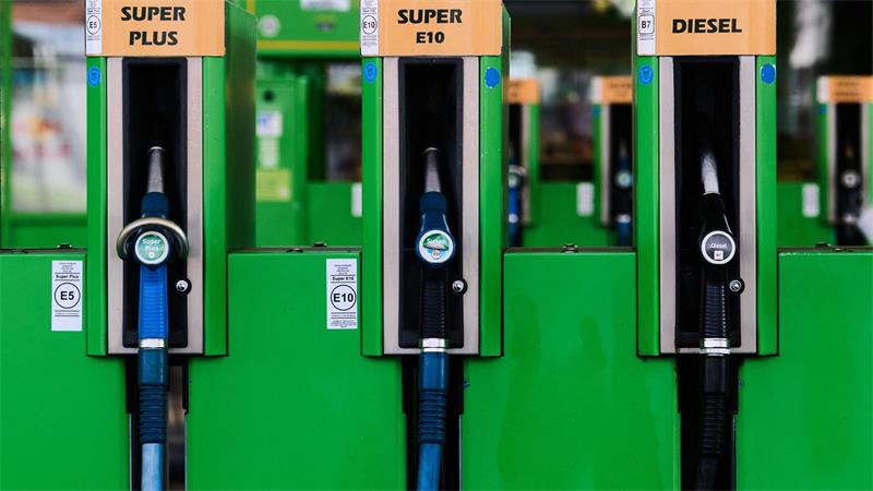 Benzin ist bereits seit einiger Zeit auf Rekordniveau, jetzt hat auch Diesel seinen alten Rekord aus dem April übertroffen.