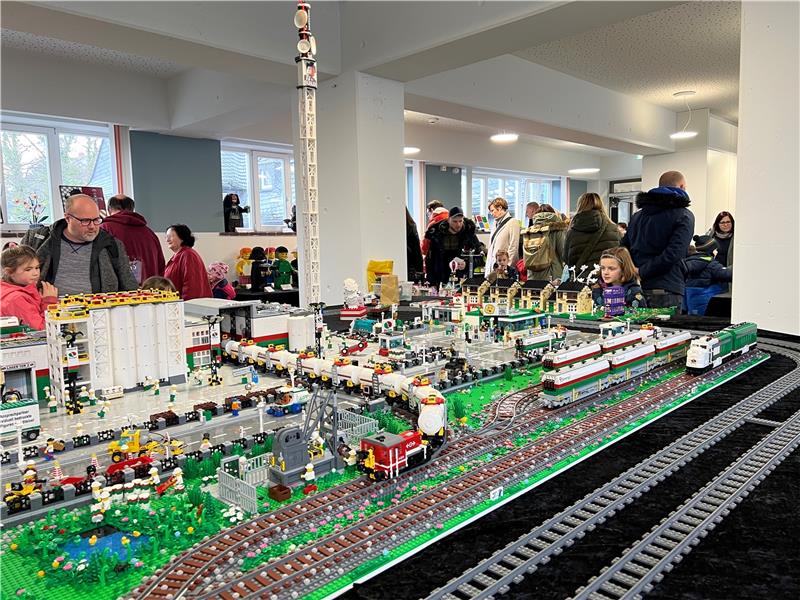 Zweite Lego-Fan-Ausstellung im Goslarer Kulturmarktplatz Bereits 2023 begeistert die Lego-Fan-Ausstellung 2800 Besucher im Kulturmarktplatz. Die Zweitauflage soll noch größer werden. Archivfoto: Kammer