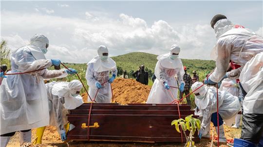 Bereits mehr als 100 Menschen sind im Kongo an Ebola gestorben. (Archivbild)