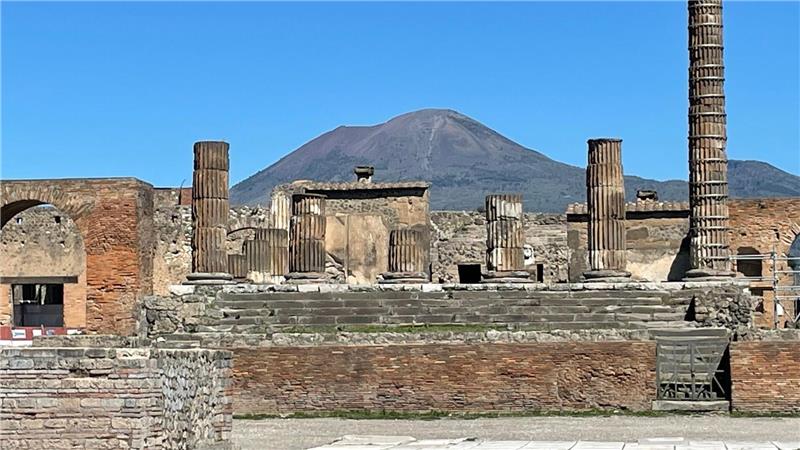 Bergauf ging es mit der Wasserqualität in den Bädern der antiken Stadt am Fuße des Vesuvs erst, nachdem die Römer ein Aquädukt gebaut hatten. (Archivfoto)