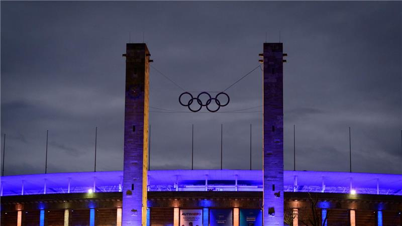 Berlin bewirbt sich mit vier anderen Ländern um Olympia Berlin will Olympia nach Deutschland holen.
