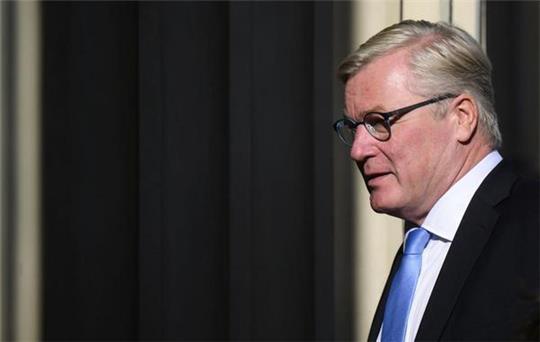 Bernd Althusmann ist Wirtschafts- und Verkehrsminister in Niedersachsen sowie CDU-Spitzenkandidat bei der Landtagswahl am 9. Oktober. Foto: Julian Stratenschulte/dpa