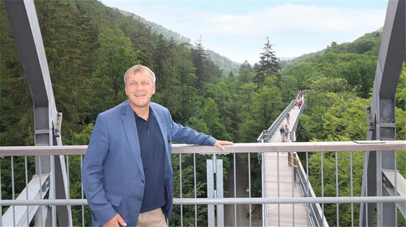 45 Jahre für Bad Harzburg: Was Bernd Vollrodt bewirkt hat Bernd Vollrodt auf seinem wohl größten Projekt: dem Baumwipfelpfad.