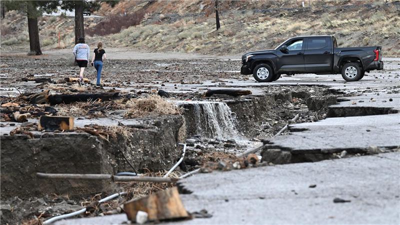 Besonders betroffen war Wrightwood nordöstlich von Los Angeles.