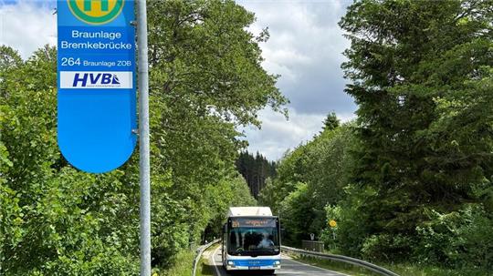 Besonders viele Buslinien überr die ehemalige innerdeutsche Grenze gibt es von Baunlage aus auch mehr als 30 Jahre nach der Vereinigung der deutschen Staaten nicht. Die Linie 264 nach Wernigerode zählt da zu den Ausnahmen.