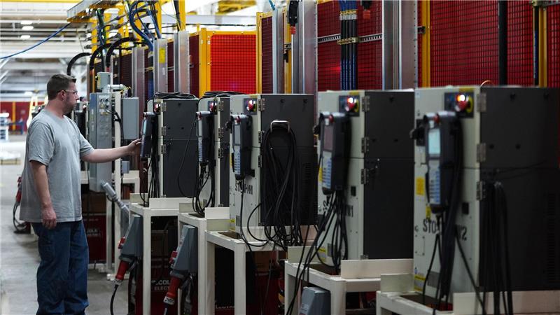 Neue Gegenzoll-Pläne: EU wappnet sich für Eskalation mit USA Betroffen sein könnten von zusätzlichen Zöllen der EU etwa Maschinen, Auto- und Flugzeugteile, Chemikalien und Süßkartoffeln aus den USA. (Archivbild)
