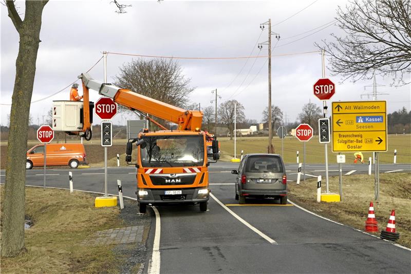 Bevor ein Kreisel den Knoten sicherer macht, sichert künftig eine Ampel die in der Vergangenheit unfallträchtige Upener Kreuzung. Foto: Gereke