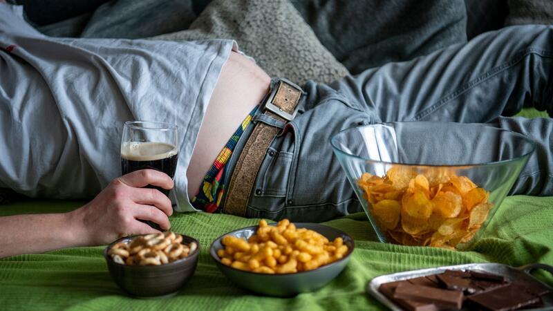 Wie Bier die Gesundheit und das Körpergewicht beeinflusst Bier senkt den Blutzuckerspiegel und regt den Appetit an.