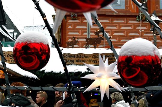 8. Dezember 2022: S. Müller, J. Schmidt, F. Deilike, C. Boosmann, K. Özdemir und S. Sordyl
