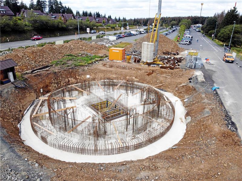 Wahrzeichen für Torfhaus: Turm mit Erlebnisrutsche