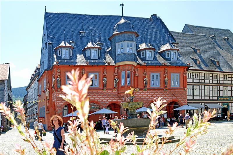 „Kaiserworth“-Hotel: Dormero kommt, Novum geht