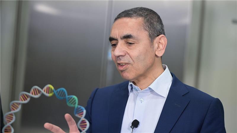 Gewerkschaft: Bei Biontech ist die Maske gefallen Biontech-Mitbegründer Gründer Ugur Sahin verlässt das Unternehmen. (Archivbild)