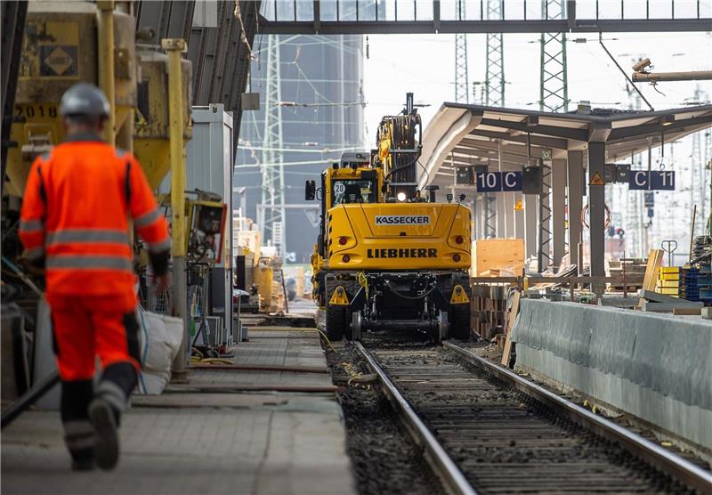 Bis 2030 soll die Schienen-Infrastruktur in einen besseren Zustand gebracht werden.