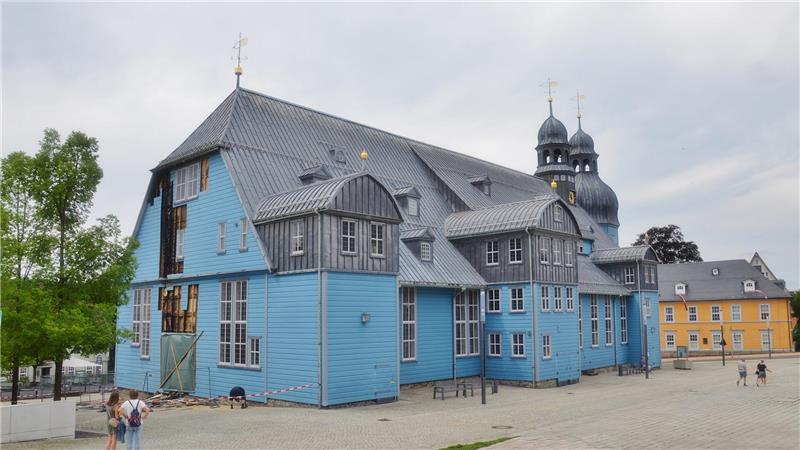 Clausthaler Marktkirche bleibt nach Brand noch weiter gesperrt Bis Dienstagmittag sind noch nicht alle Türen versiegelt, die Polizei rüstet nach.