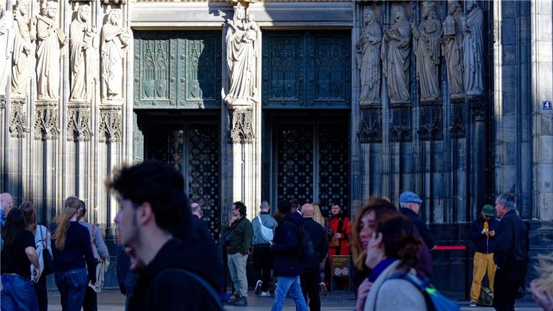 Bislang war der Innenraum des Doms für Touristen kostenlos. (Archivbild)