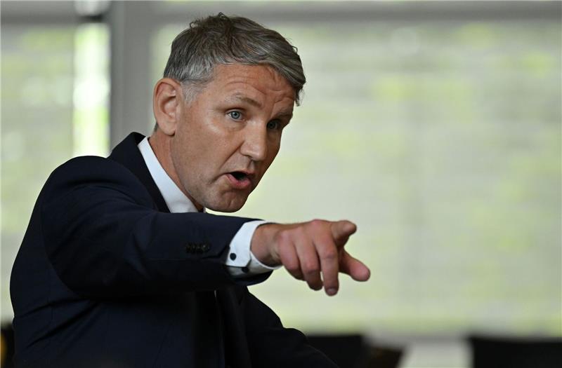 Staatsanwaltschaft Halle erhebt Anklage gegen Höcke Björn Höcke ist der Vorsitzende der Thüringer AfD, die als gesichert rechtsextrem eingestuft wird.