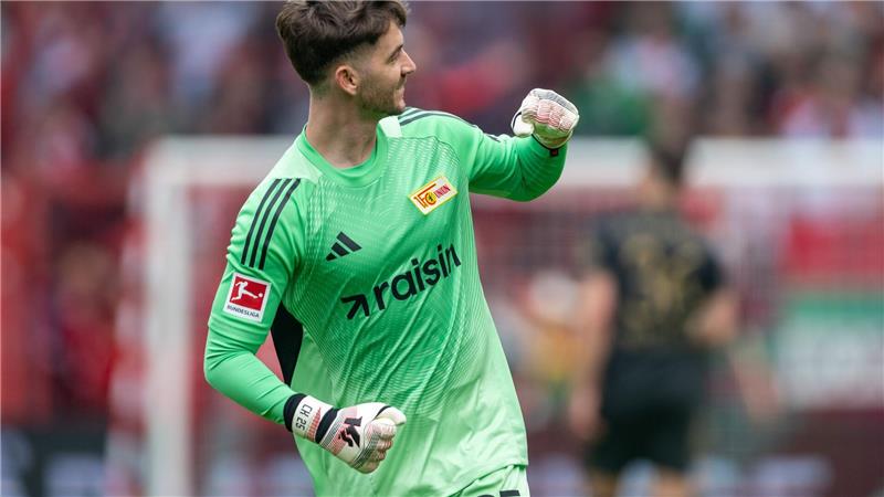 Eta siegt 4:0 zum Abschied - Augsburg verpasst Europapokal Bleibt Union Berlin erhalten: Ersatzkeeper Carl Klaus.