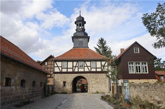 Blick auf das Torhaus im Kloster Michaelstein. Das beliebte Ausflugsziel ist eine ehemalige Zisterzienser-Abtei.
