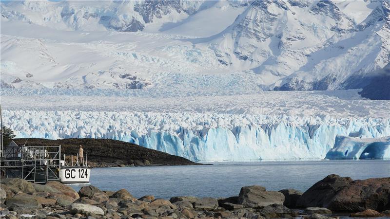 Blick auf den Perito-Moreno-Gletscher in Argentinien vor dem Weltcup im Winterschwimmen.