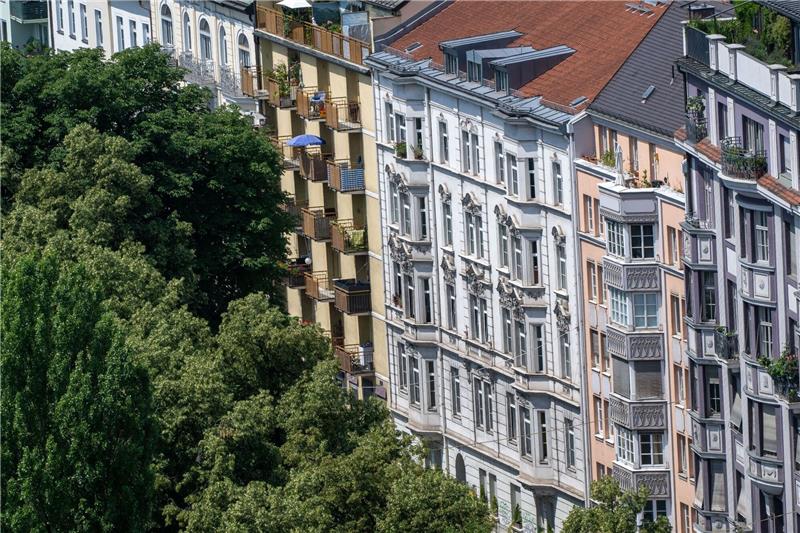 Regionale Lebenshaltungskosten: Wohnen macht den Unterschied Blick auf die bayerische Landeshauptstadt München: In München lebt es sich gut ein Drittel teurer als im Vogtlandkreis.