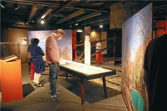 Blick in die Geschichte des Berges und der Stadt: Im Rammelsberg ist die Ausstellung „Mit Erfolg auf Erz gebaut“ zu sehen.