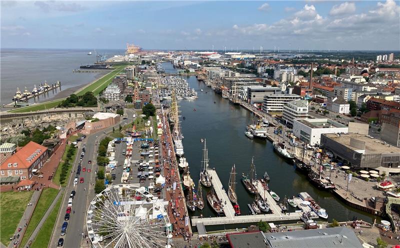 Blick über den Alten Hafen von Bremerhaven.