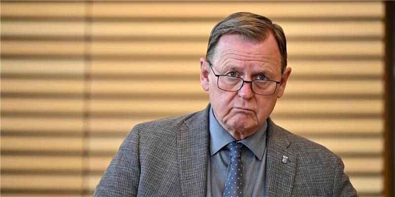 Ramelow kritisiert CDU für Umgang mit Maaßen Bodo Ramelow (Die Linke), Ministerpräsident von Thüringen, kritisiert nach Attacken gegen ihn die CDU für ihren Umgang mit Ex-Verfassungsschutzpräsident Hans-Georg Maaßen.