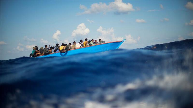 Kabinett beschließt deutschen Rahmen für EU-Asylreform Bootsmigranten sollen künftig direkt an den EU-Außengrenzen.