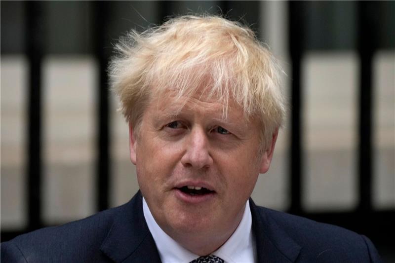 Streit um Whatsapp-Nachrichten: Johnson übergibt Daten Boris Johnson, Ex-Premier, hat während der Corona-Zeit mit Regierungsvertretern über Whatsapp kommuniziert.