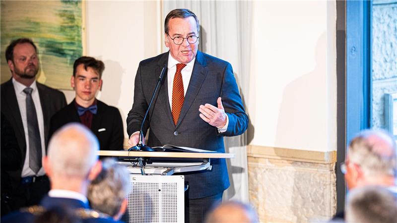 Boris Pistorius würdigt den scheidenden Ministerpräsidenten Stephan Weil.