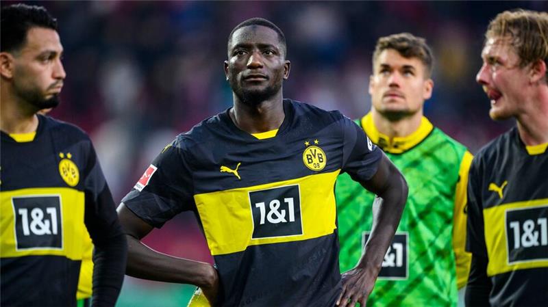 BVB bleibt eine Heim-Macht: Klarer Sieg gegen Freiburg Borussia Dortmund musste kurzfristig auf Serhou Guirassy (m.) verzichten