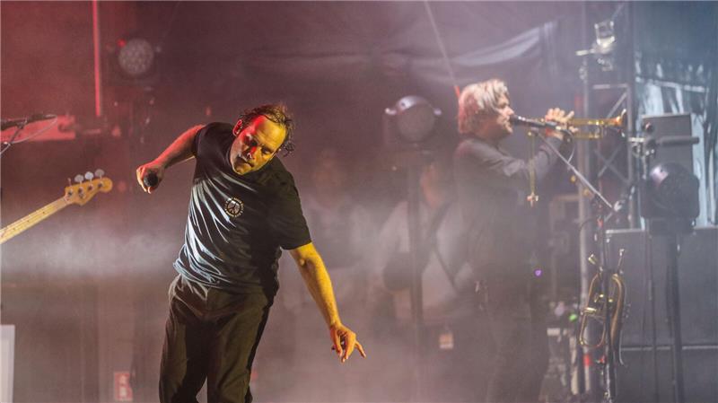 Bosse beim zweiten Abend der Yellow-Jockey-Konzerte