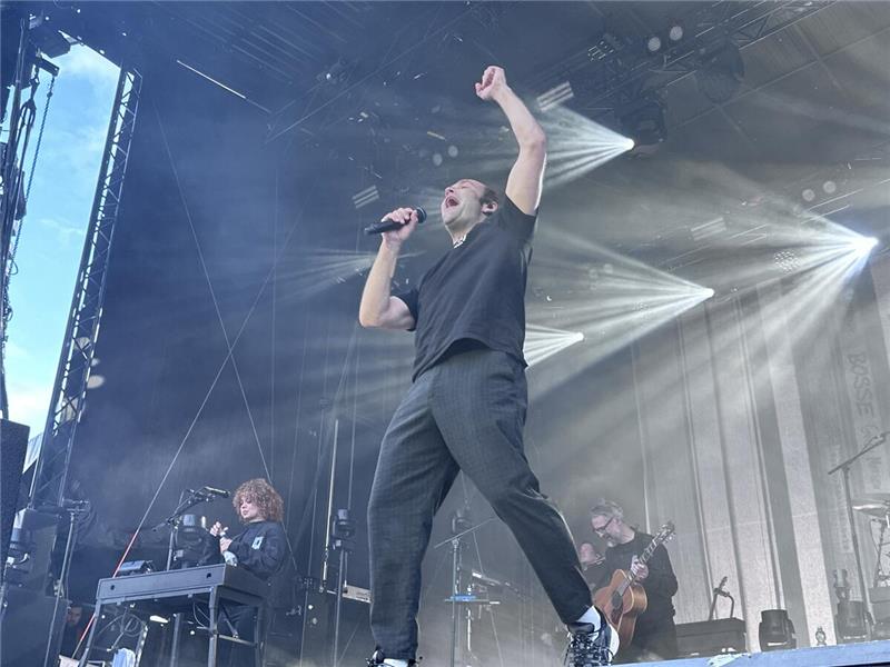 Bosse beim zweiten Abend der Yellow-Jockey-Konzerte