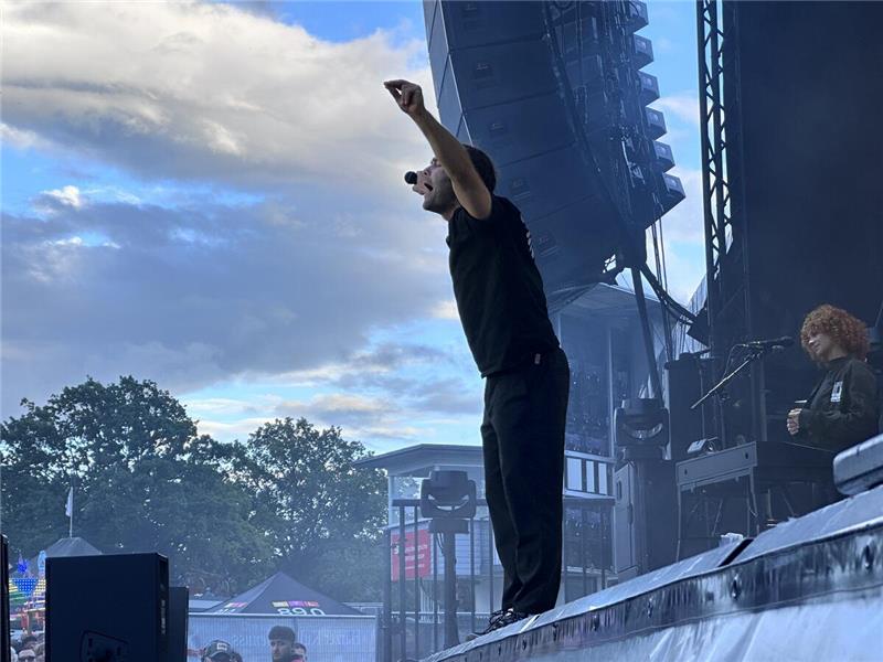 Bosse beim zweiten Abend der Yellow-Jockey-Konzerte