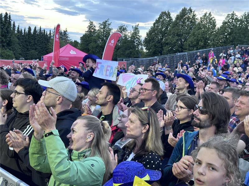 Bosse beim zweiten Abend der Yellow-Jockey-Konzerte
